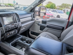 Used 2020  Ford Super Duty F-250 4WD Crew Cab XLT at A Motors Sales & Finance near San Antonio&comma; TX
