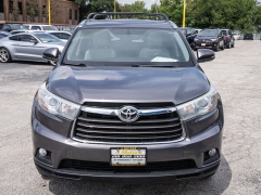 Used 2015  Toyota Highlander 4d SUV FWD XLE at A Motors Sales & Finance near San Antonio&comma; TX