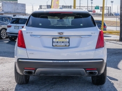 Used 2017  Cadillac XT5 4d SUV AWD Platinum at A Motors Sales & Finance near San Antonio&comma; TX