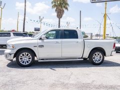 Used 2017  Ram 1500 2WD Crew Cab Longhorn at A Motors Sales & Finance near San Antonio&comma; TX
