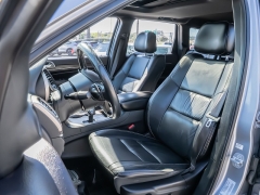 Used 2015  Jeep Grand Cherokee 4d SUV 2WD Limited at A Motors Sales & Finance near San Antonio&comma; TX