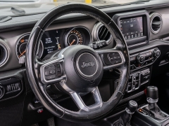 Used 2020  Jeep Wrangler Unlimited 4d SUV 4WD Sahara at A Motors Sales & Finance near San Antonio&comma; TX