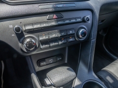 Used 2020  Kia Sportage 4d SUV FWD EX w&sol;Technology Pkg at A Motors Sales & Finance near San Antonio&comma; TX