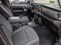 Used 2020  Jeep Wrangler Unlimited 4d SUV 4WD Sahara at A Motors Sales & Finance near San Antonio&comma; TX