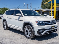 Used 2019 Volkswagen Atlas 4d SUV 3.6L SEL R-Line at A Motors Sales & Finance near San Antonio, TX