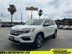 Used 2017 Honda Pilot 4d SUV AWD Touring at A Motors Sales & Finance near San Antonio, TX