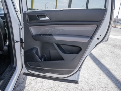 Used 2021  Volkswagen Atlas 3&period;6L V6 SE w&sol;Technology R-Line FWD at A Motors Sales & Finance near San Antonio&comma; TX