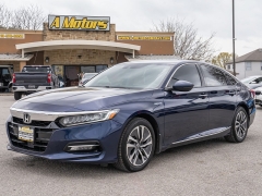Used 2019  Honda Accord Hybrid 4d Sedan Touring at A Motors Sales & Finance near San Antonio&comma; TX