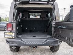 Used 2018  Jeep Wrangler JK Unlimited 4d SUV 4WD Sport Golden Eagle at A Motors Sales & Finance near San Antonio&comma; TX