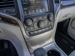 Used 2017  Jeep Grand Cherokee 4d SUV 4WD Summit at A Motors Sales & Finance near San Antonio&comma; TX