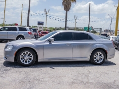 Used 2015  Chrysler 300 4d Sedan Limited at A Motors Sales & Finance near San Antonio&comma; TX