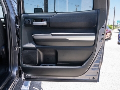 Used 2017  Toyota Tundra 4WD CrewMax SR5 5&period;7L FFV at A Motors Sales & Finance near San Antonio&comma; TX