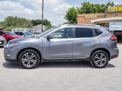Used 2017  Nissan Rogue 4d SUV AWD SL at A Motors Sales & Finance near San Antonio&comma; TX