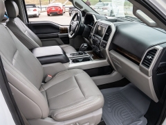 Used 2018  Ford F-150 2WD SuperCrew Lariat 5 1&sol;2 at A Motors Sales & Finance near San Antonio&comma; TX