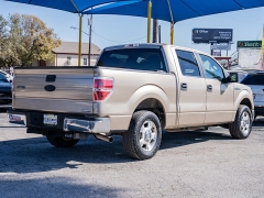 Used 2011  Ford F-150 2WD Supercrew XLT 5 1&sol;2 at A Motors Sales & Finance near San Antonio&comma; TX