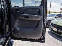 Used 2011  GMC Sierra 2500 4WD Crew Cab Denali at A Motors Sales & Finance near San Antonio&comma; TX