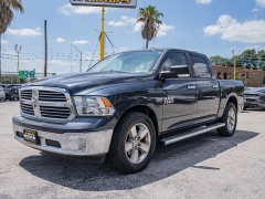 Used 2014  Ram 1500 2WD Crew Cab Lone Star at A Motors Sales & Finance near San Antonio&comma; TX