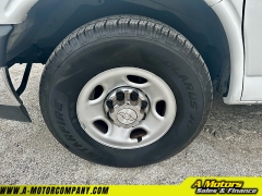 Used 2020 Chevrolet Express Wagon 3500 Ext Wagon LT at A Motors Sales & Finance near San Antonio, TX
