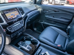 Used 2016  Honda Pilot 4d SUV AWD Touring at A Motors Sales & Finance near San Antonio&comma; TX