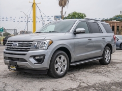 Used 2020  Ford Expedition 4d SUV 2WD XLT at A Motors Sales & Finance near San Antonio&comma; TX