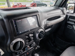 Used 2018  Jeep Wrangler JK Unlimited 4d SUV 4WD Sport at A Motors Sales & Finance near San Antonio&comma; TX