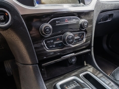 Used 2015  Chrysler 300 4d Sedan Limited at A Motors Sales & Finance near San Antonio&comma; TX