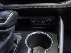 Used 2020  Toyota Highlander 4d SUV FWD XLE at A Motors Sales & Finance near San Antonio&comma; TX