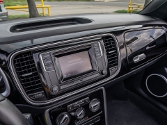 Used 2019  Volkswagen Beetle 2d Convertible 2&period;0T S at A Motors Sales & Finance near San Antonio&comma; TX