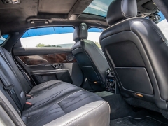 Used 2015  Jaguar XJL 4d Sedan Portfolio at A Motors Sales & Finance near San Antonio&comma; TX