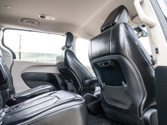 Used 2019  Chrysler Pacifica 4d Wagon Limited at A Motors Sales & Finance near San Antonio&comma; TX