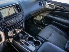 Used 2020  Nissan Pathfinder 4d SUV FWD SL at A Motors Sales & Finance near San Antonio&comma; TX