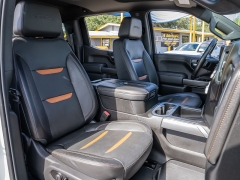Used 2020  GMC Sierra 1500 4WD Crew Cab AT4 at A Motors Sales & Finance near San Antonio&comma; TX