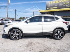 Used 2020  Nissan Rogue Sport 4d SUV FWD SL at A Motors Sales & Finance near San Antonio&comma; TX