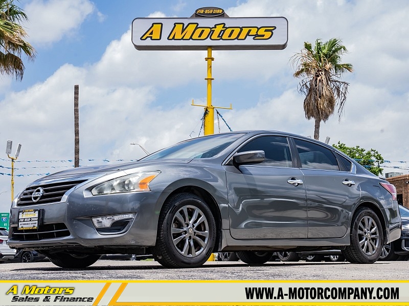Used 2015  Nissan Altima 4d Sedan S 2&period;5L at A Motors Sales & Finance near San Antonio&comma; TX