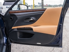 Used 2022  Lexus ES ES 350 FWD at A Motors Sales & Finance near San Antonio&comma; TX