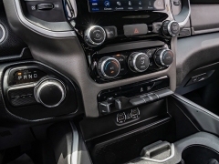 Used 2020  Ram 1500 2WD Crew Cab Lone Star at A Motors Sales & Finance near San Antonio&comma; TX