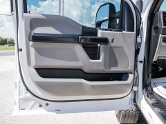 Used 2019  Ford Super Duty F-250 4WD Crew Cab XL Longbed at A Motors Sales & Finance near San Antonio&comma; TX