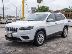 Used 2021  Jeep Cherokee Latitude FWD at A Motors Sales & Finance near San Antonio&comma; TX