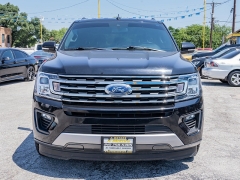 Used 2020  Ford Expedition 4d SUV 2WD XLT at A Motors Sales & Finance near San Antonio&comma; TX