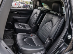 Used 2023  Toyota Highlander XLE FWD at A Motors Sales & Finance near San Antonio&comma; TX