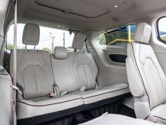 Used 2020  Chrysler Pacifica 4d Wagon Limited at A Motors Sales & Finance near San Antonio, TX