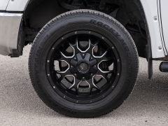 Used 2018  Toyota Tundra 2WD CrewMax SR5 5&period;7L at A Motors Sales & Finance near San Antonio&comma; TX