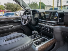 Used 2022 GMC Sierra 1500 4WD Crew Cab 157" Elevation at A Motors Sales & Finance near San Antonio, TX