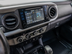 Used 2017 Toyota Tacoma 4WD Access Cab TRD Off-Road at A Motors Sales & Finance near San Antonio, TX