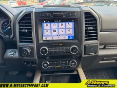 Used 2019 Ford Expedition Max 4d SUV 4WD XLT at A Motors Sales & Finance near San Antonio, TX