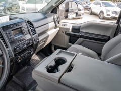 Used 2019  Ford Super Duty F-250 2WD Crew Cab XL at A Motors Sales & Finance near San Antonio, TX