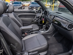 Used 2019  Volkswagen Beetle 2d Convertible 2&period;0T S at A Motors Sales & Finance near San Antonio&comma; TX
