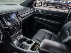 Used 2021  Jeep Grand Cherokee Limited 4x2 at A Motors Sales & Finance near San Antonio&comma; TX