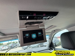 Used 2019 Chevrolet Suburban 4d SUV 4WD LT at A Motors Sales & Finance near San Antonio, TX