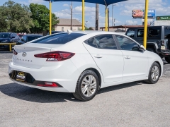 Used 2019  Hyundai Elantra 4d Sedan Value at A Motors Sales & Finance near San Antonio&comma; TX